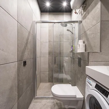 Lienes Iela Gem 1br With Fireplace In Historic Unesco Center Appartement *