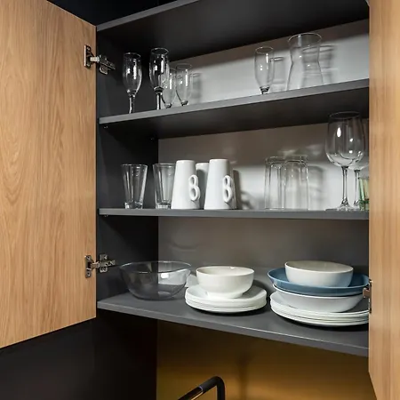 Lienes Iela Gem 1br With Fireplace In Historic Unesco Center Riga