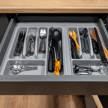 Lienes Iela Gem 1br With Fireplace In Historic Unesco Center