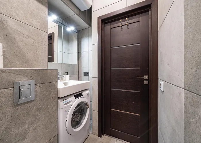 Lienes Iela Gem 1br With Fireplace In Historic Unesco Center Daire *