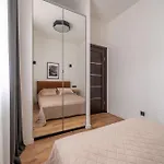 Lienes Iela Gem 1br With Fireplace In Historic Unesco Center Apartament