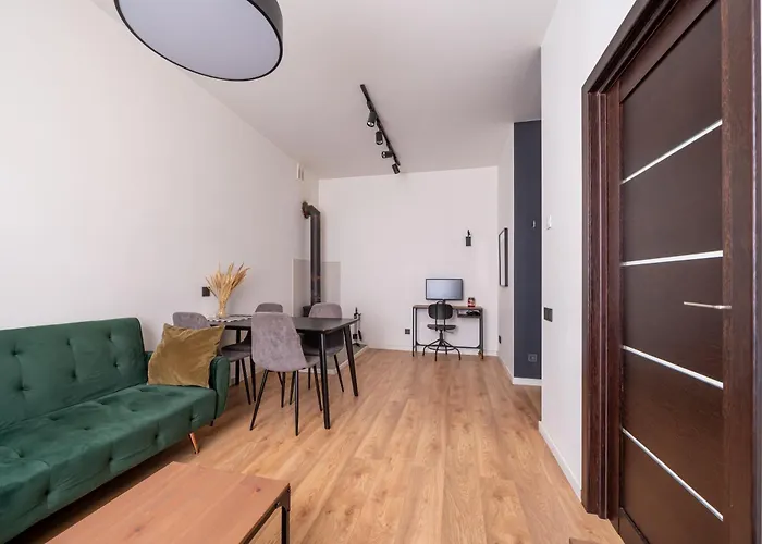 아파트 Lienes Iela Gem 1br With Fireplace In Historic Unesco Center 리가